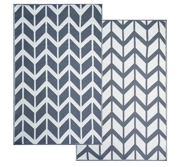 Pet-friendly Recycled Plastic RV Accessories Outdoor Patio Rug