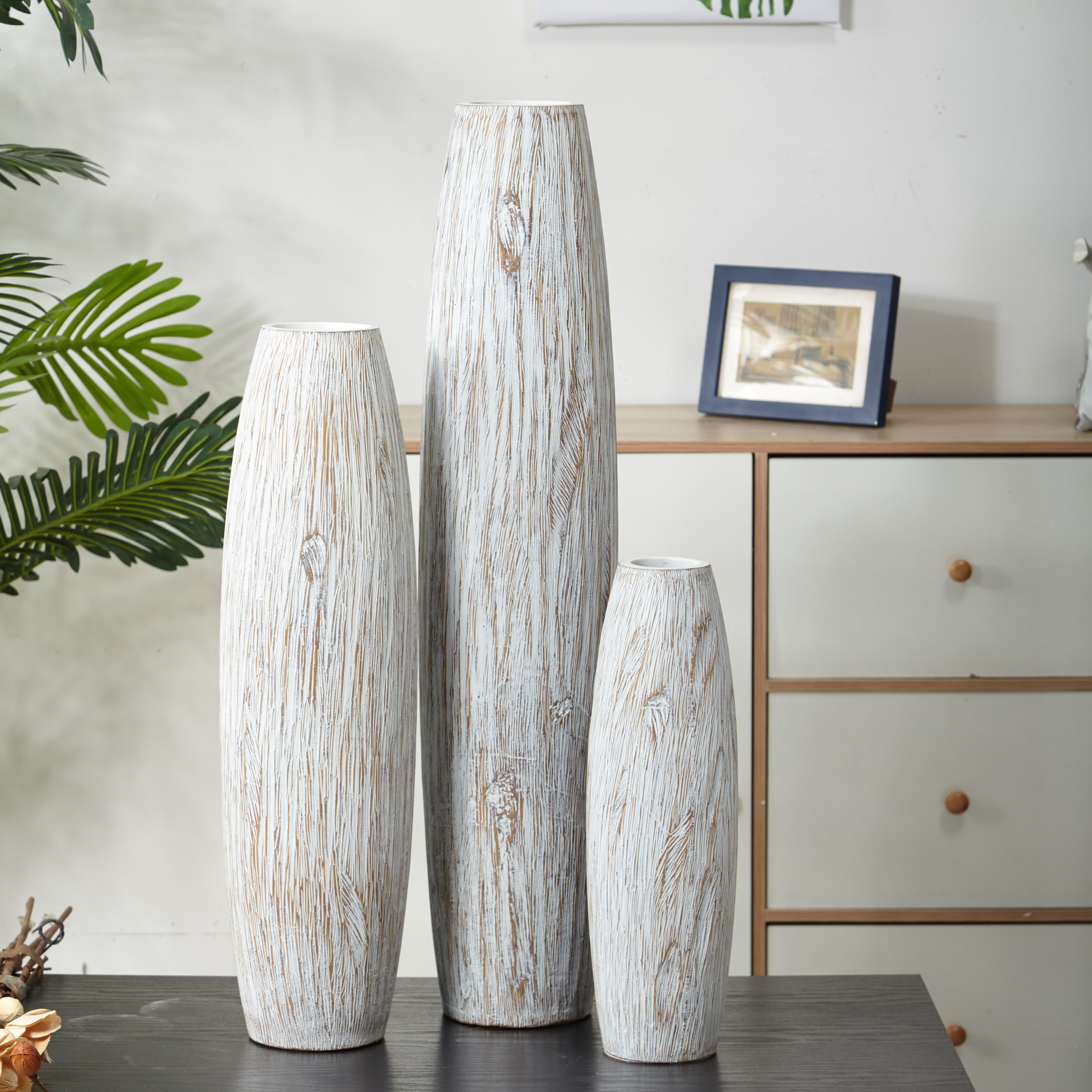 Ceramic polyresin vase