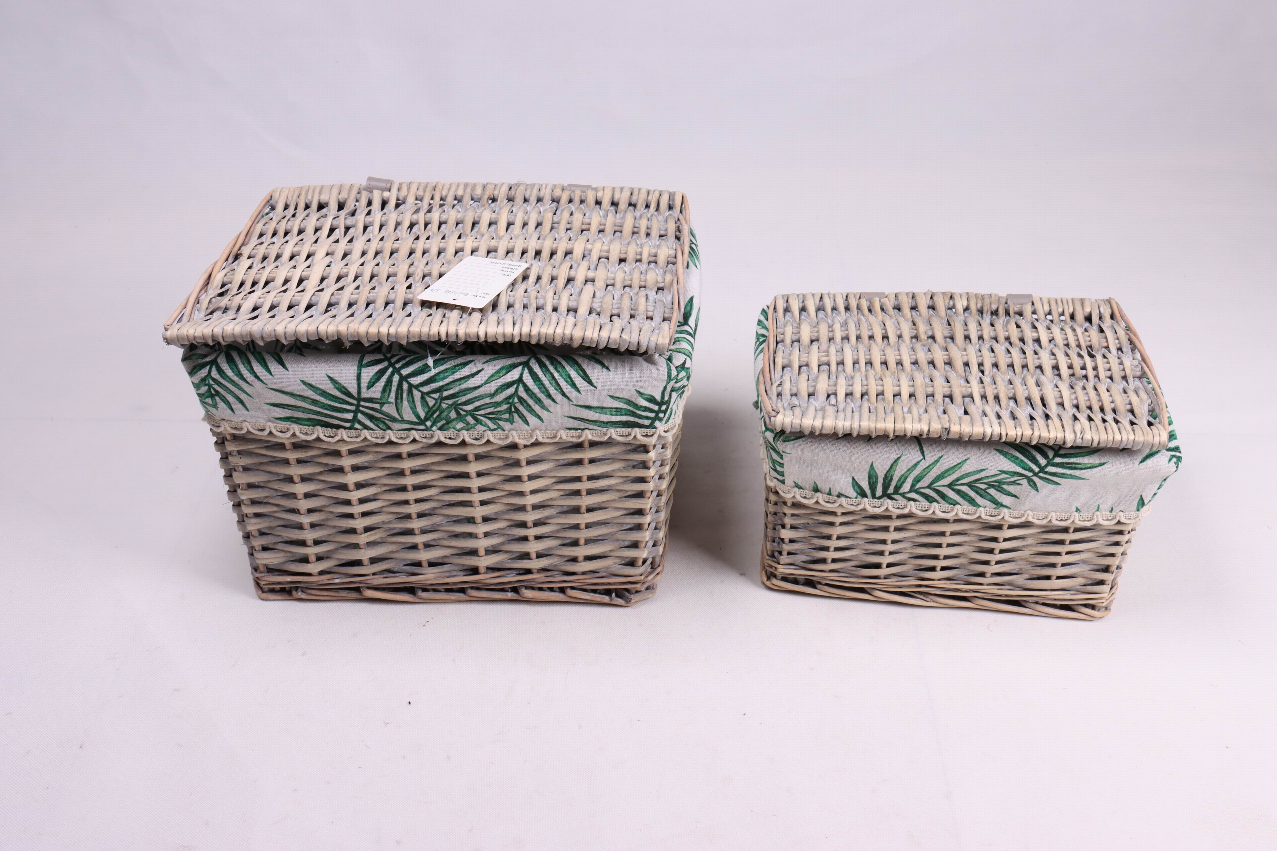 Pretty small rectangle wicker storage box with lids for home storage wholesale basket set of 2