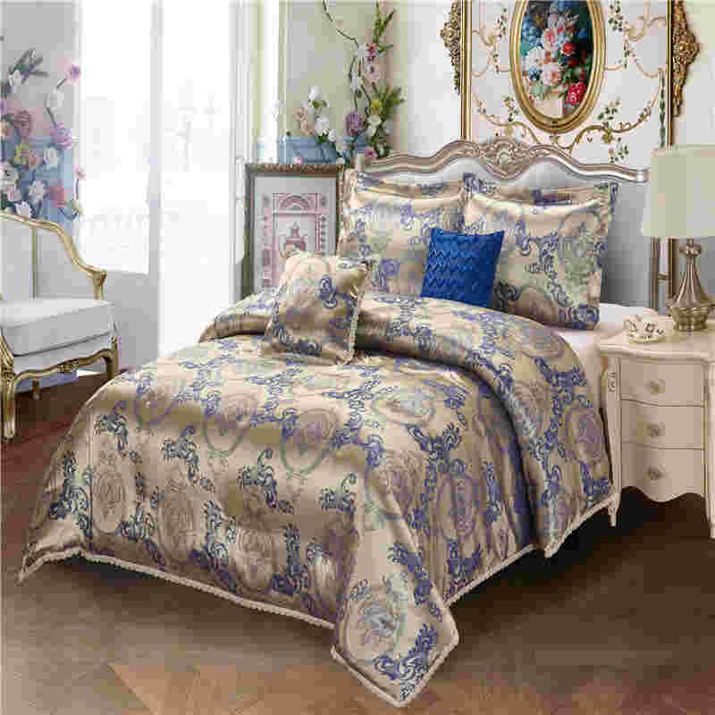 5pcs Jacquard Comforter Set