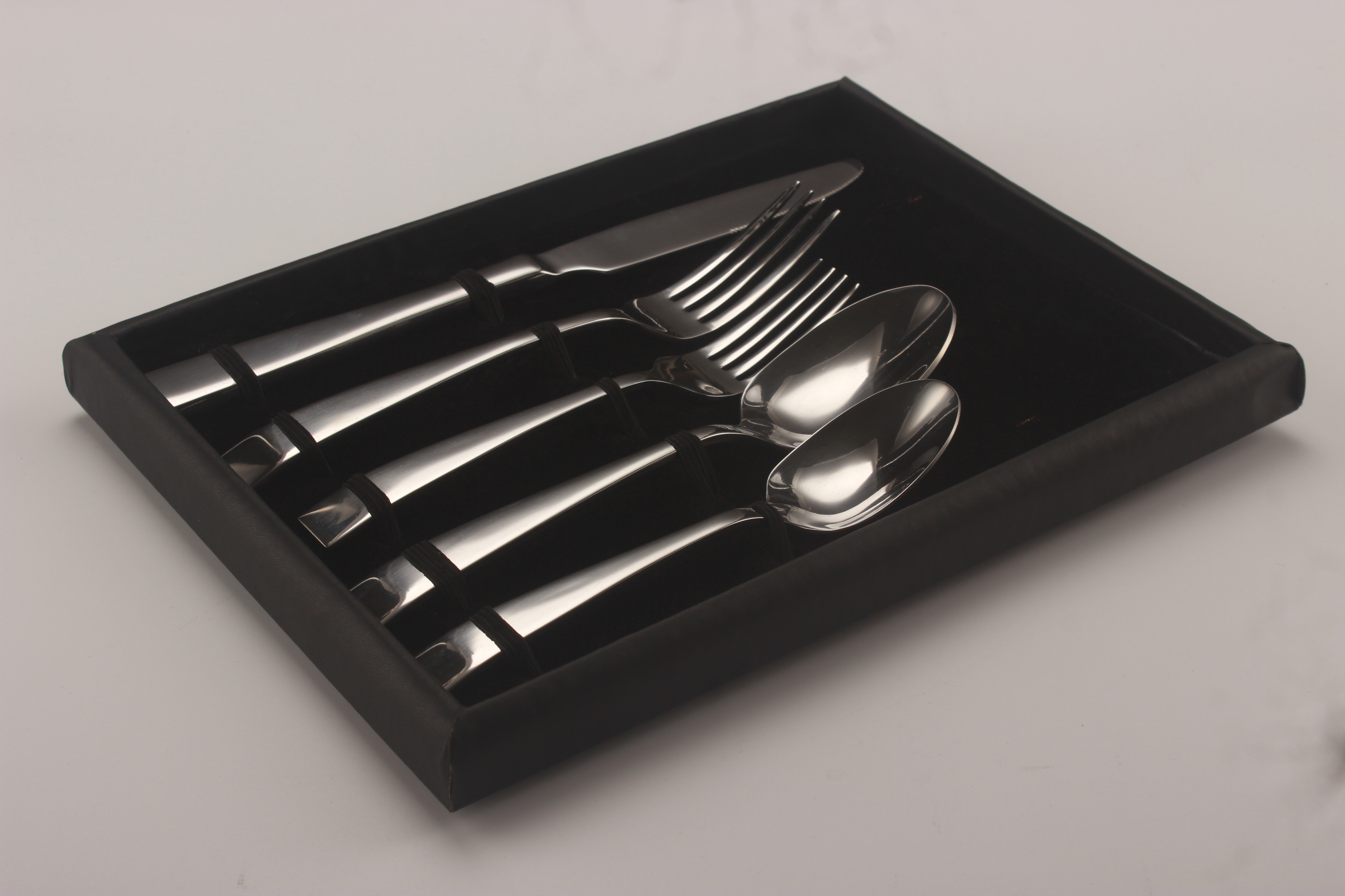 High grade Fork Knife and Spoon Stainless Steel Cutlery Set(5pcs)
