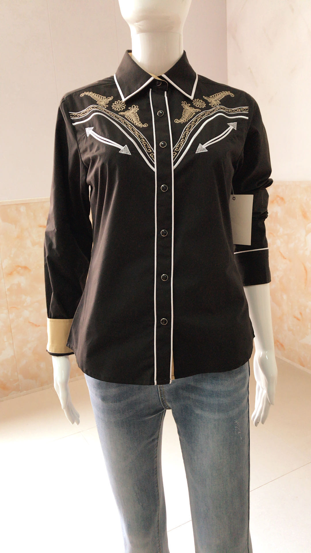 2023 Black embroidered western cowboy shirt for women fit slim