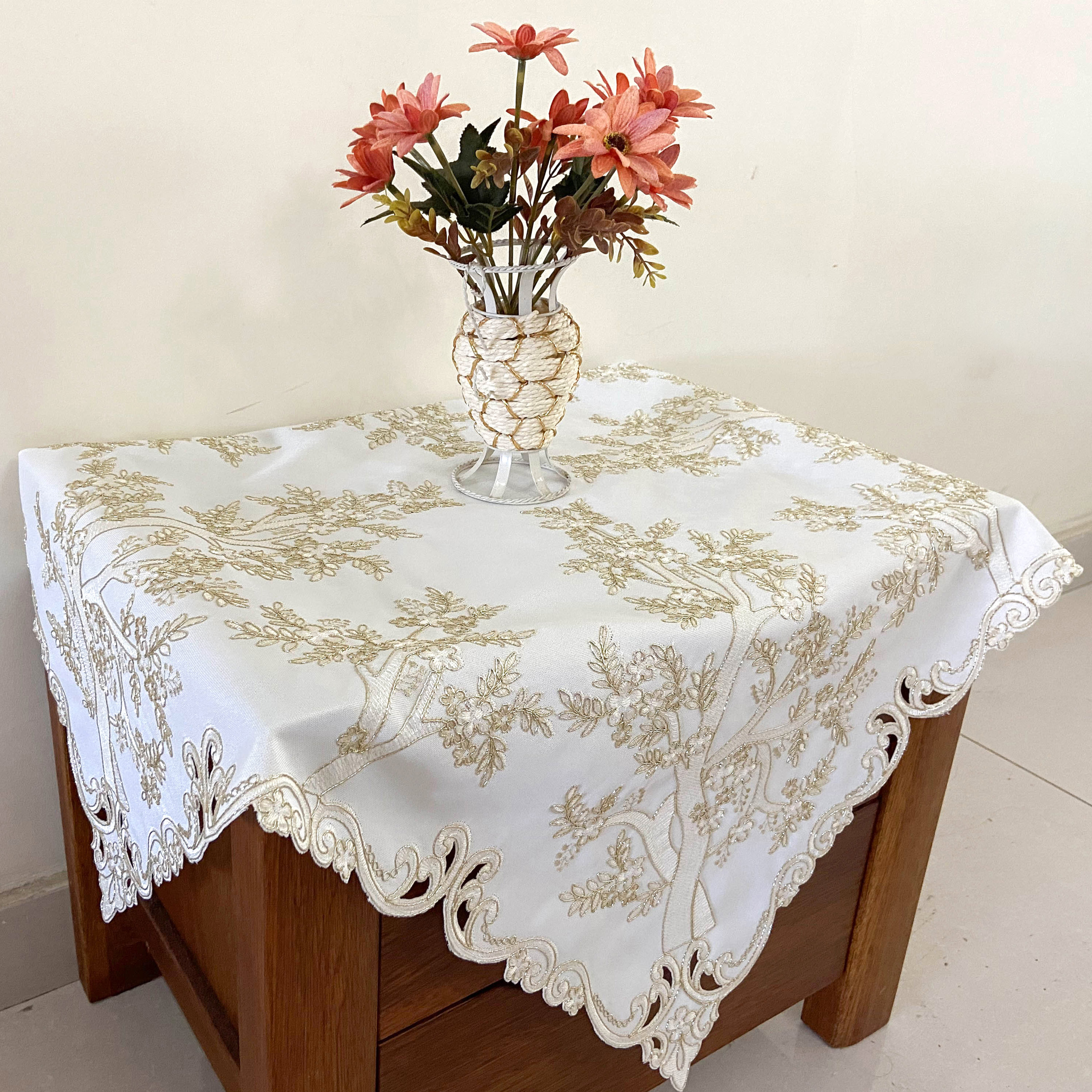 Table cloth