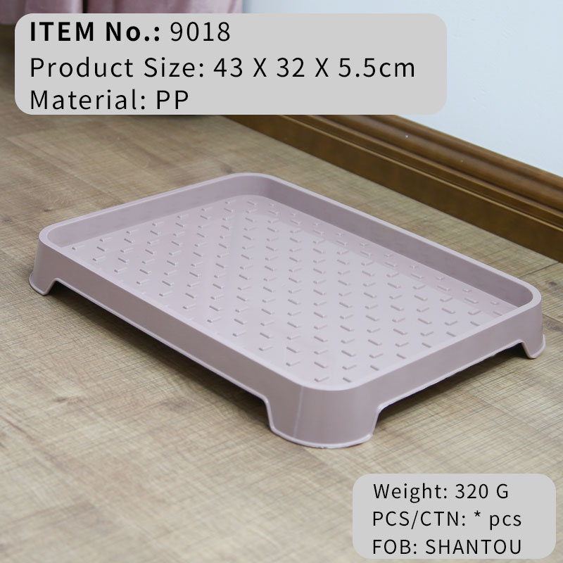 9018 Pets plate