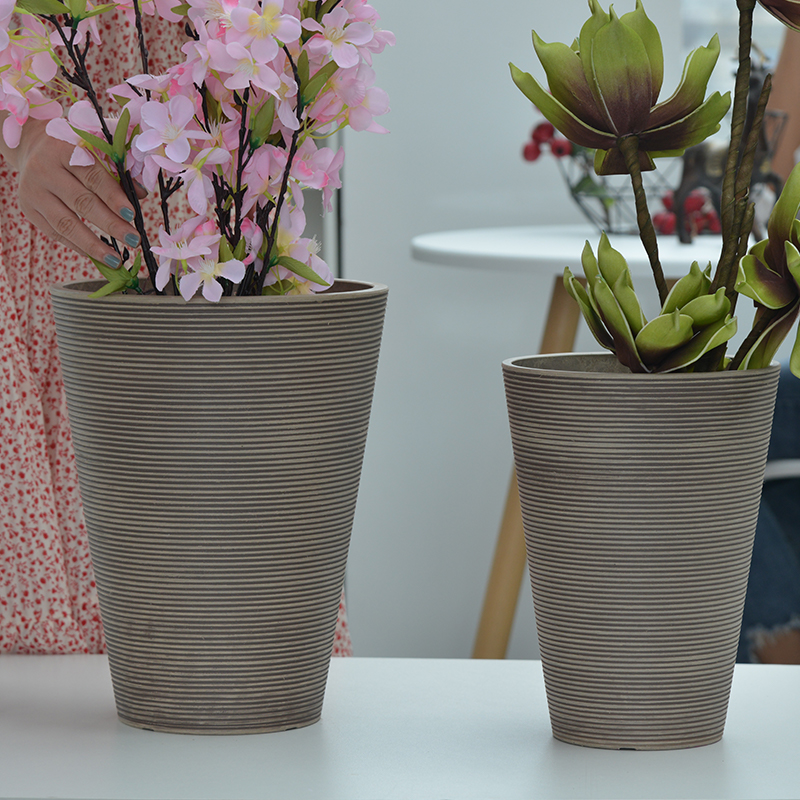 samll size flower pot