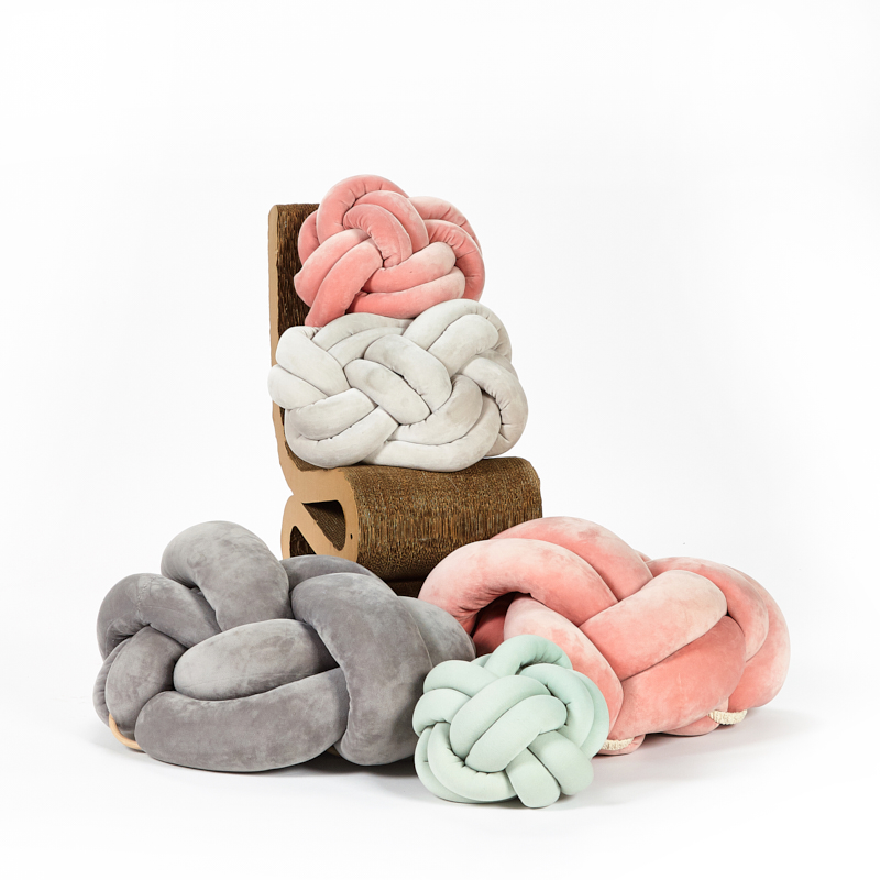 MM007B01 cushion
