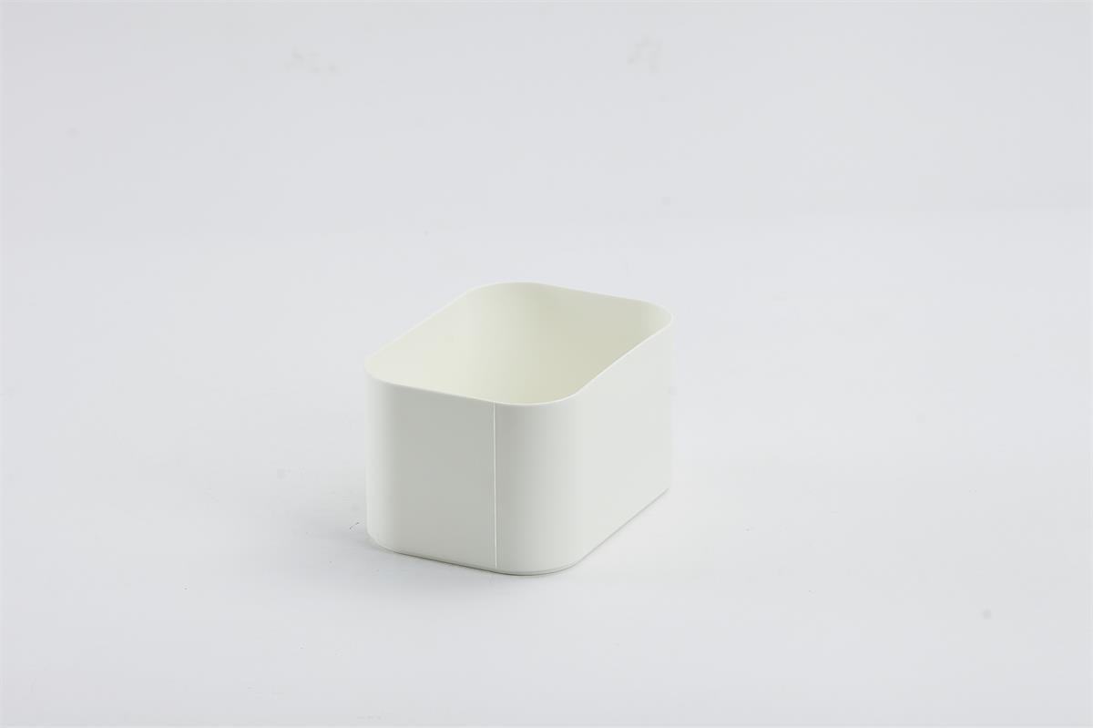 Plastic storage box
