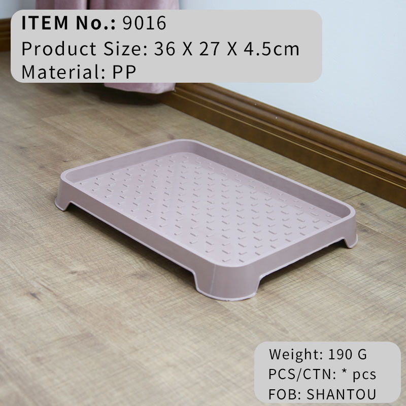 9016 Pets plate