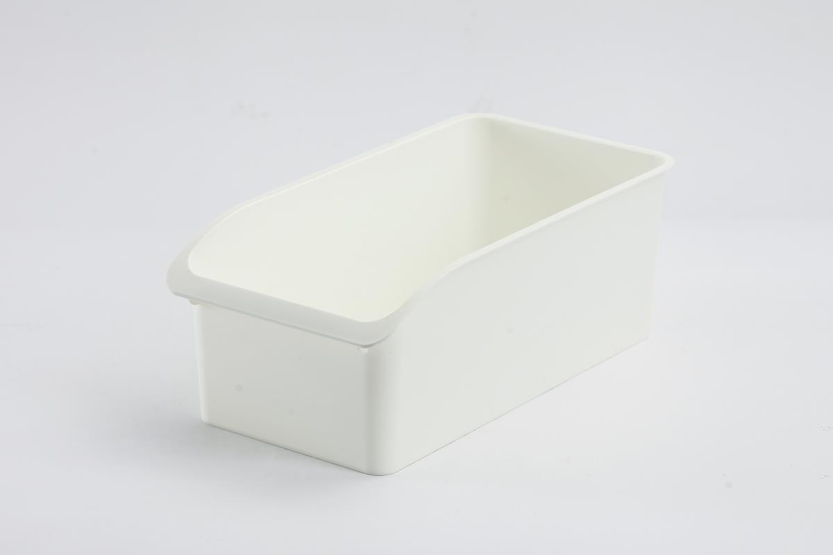 Plastic storage box