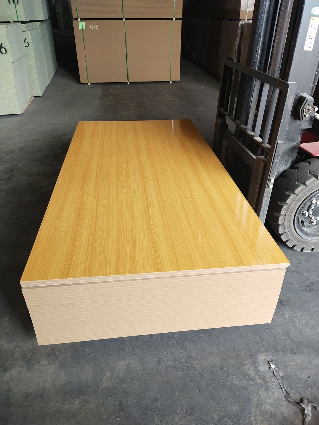 Slot mdf panel