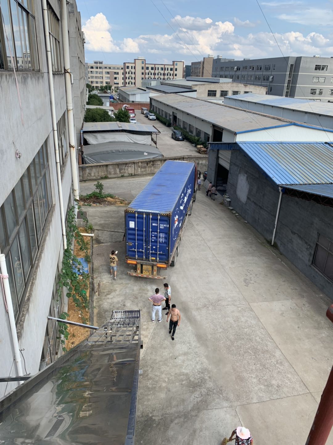 Pujiang Lianglian Quilting Co., Ltd. – Other home textile products 1