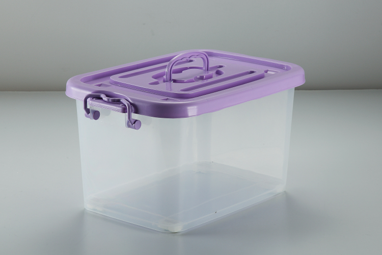 Plastic storage box