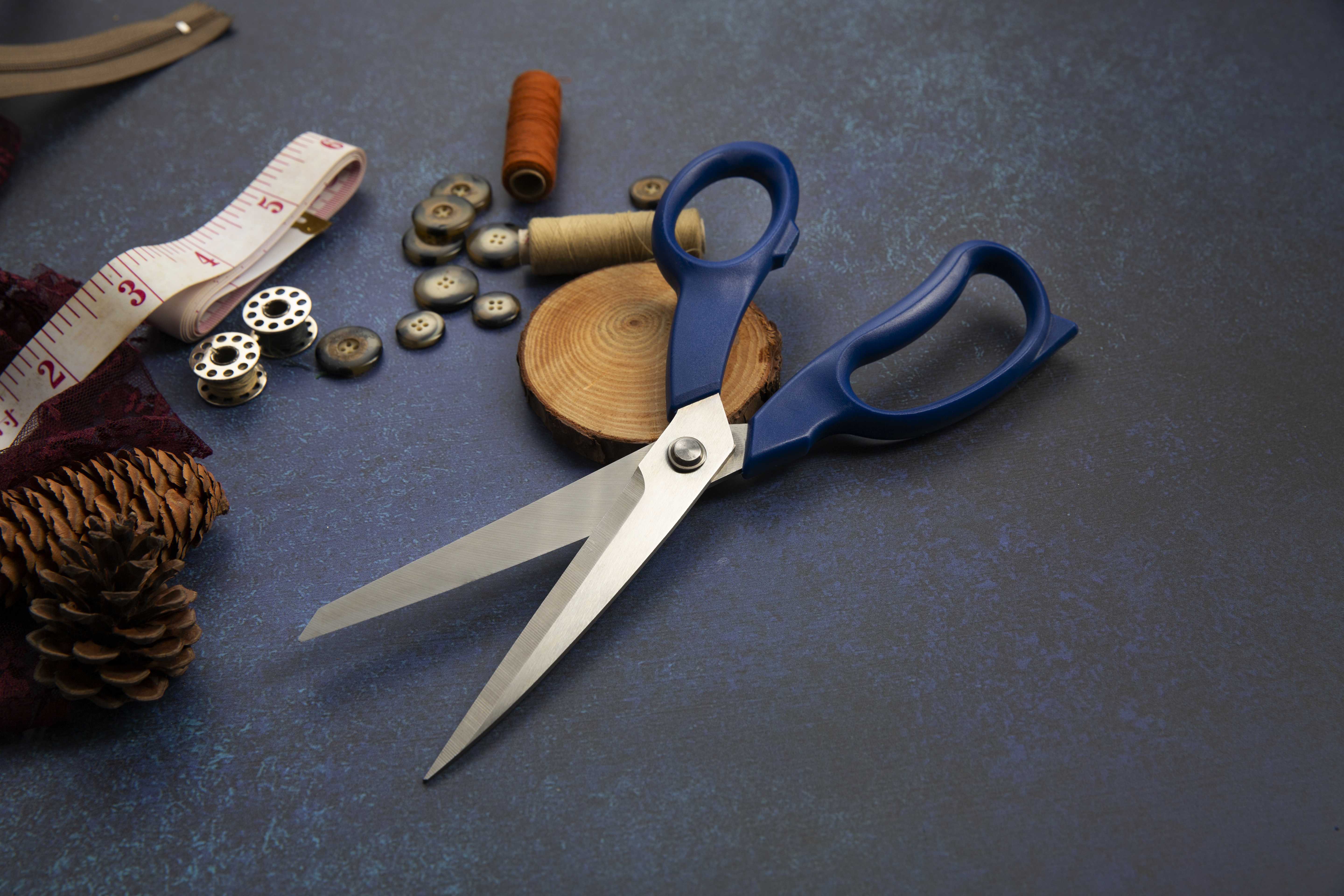 Plastic Handle Tailor scissors