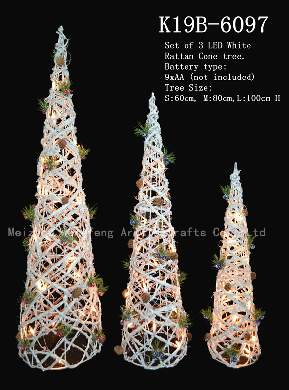 LED pre lit White Rattan Christmas tree/ Christams cone tree/ Rattan tree. xmas cone tree