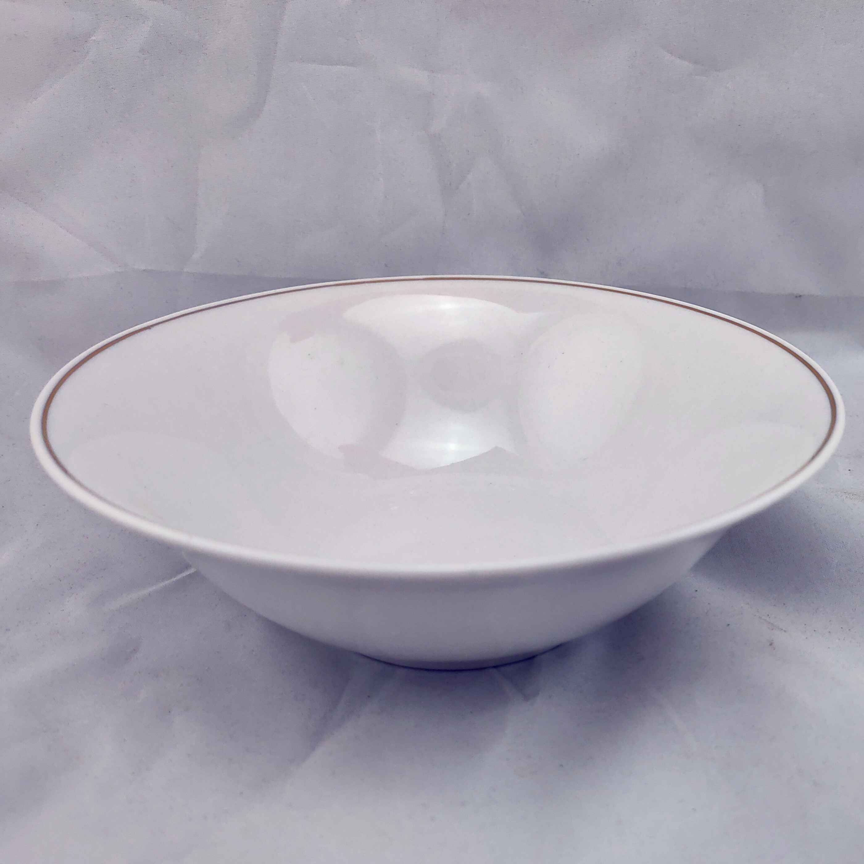 porcelain bowls round edge