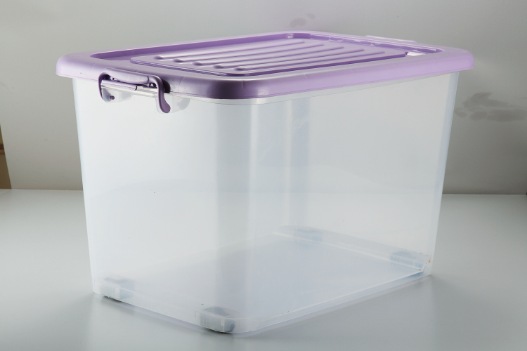 Plastic storage box