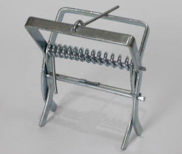 Zinc plated scissors type claw mole trap