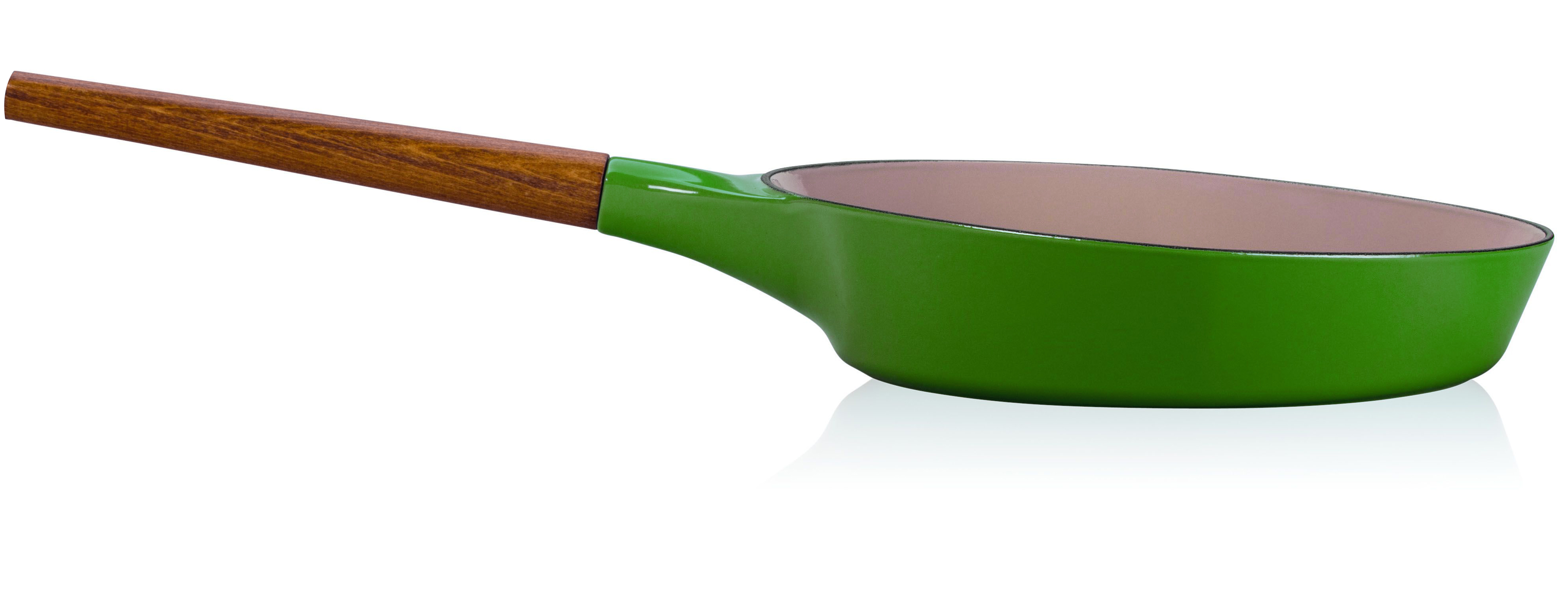 Cast iron skillet with wood handle