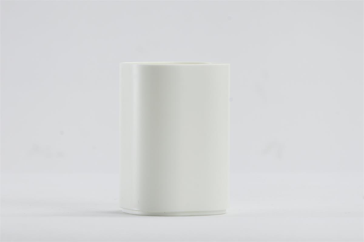 Plastic storage cup