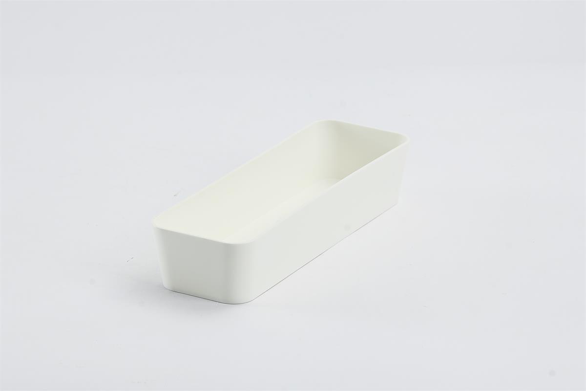 Plastic storage box