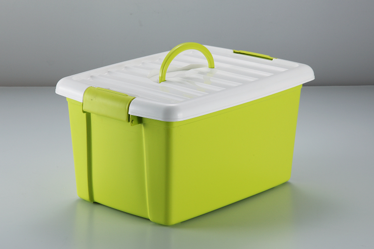 Plastic storage box