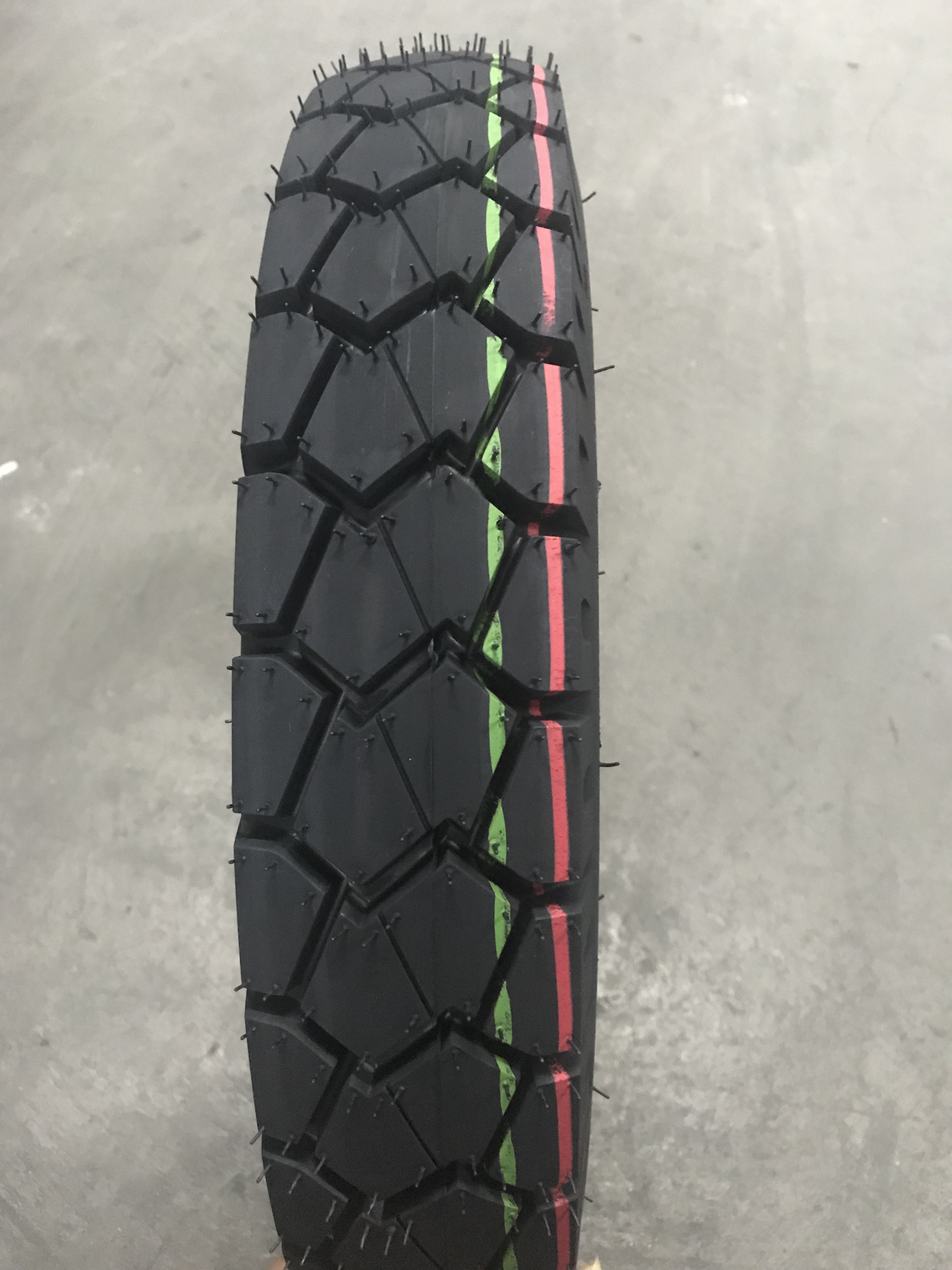Motorcycle tyre