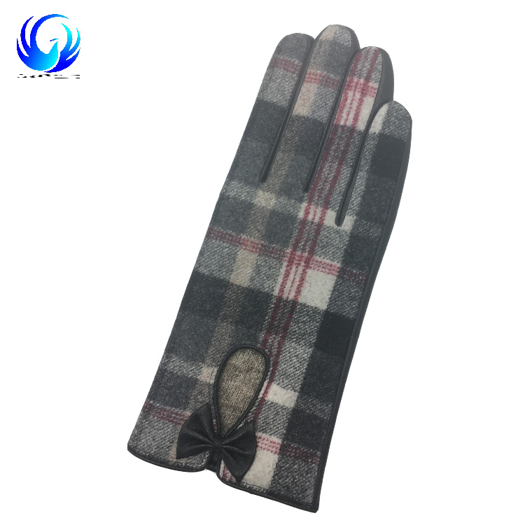 2020 wholesale winter cute fashion ladies genuine leather gloves