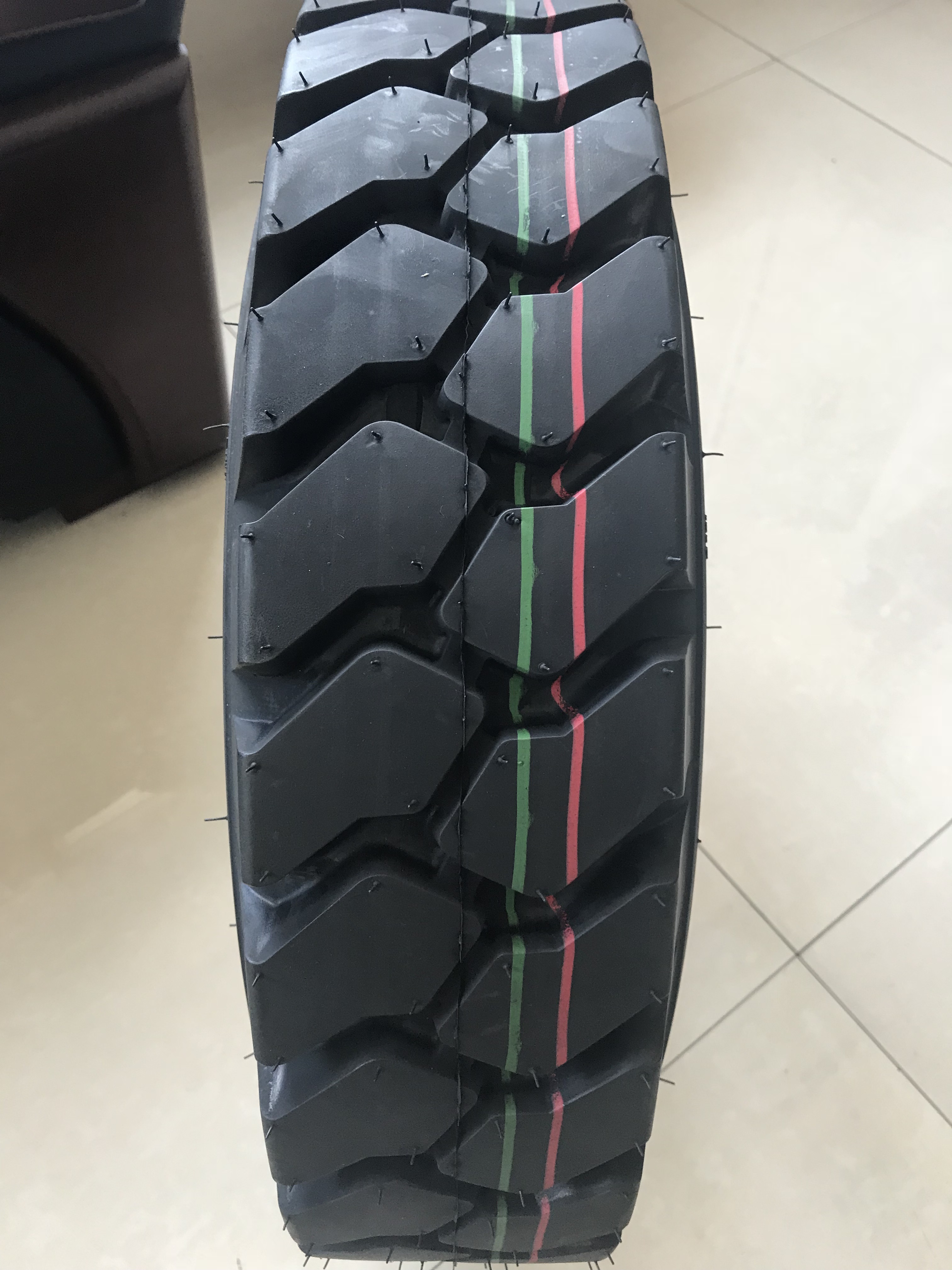 Motorcycle tyre