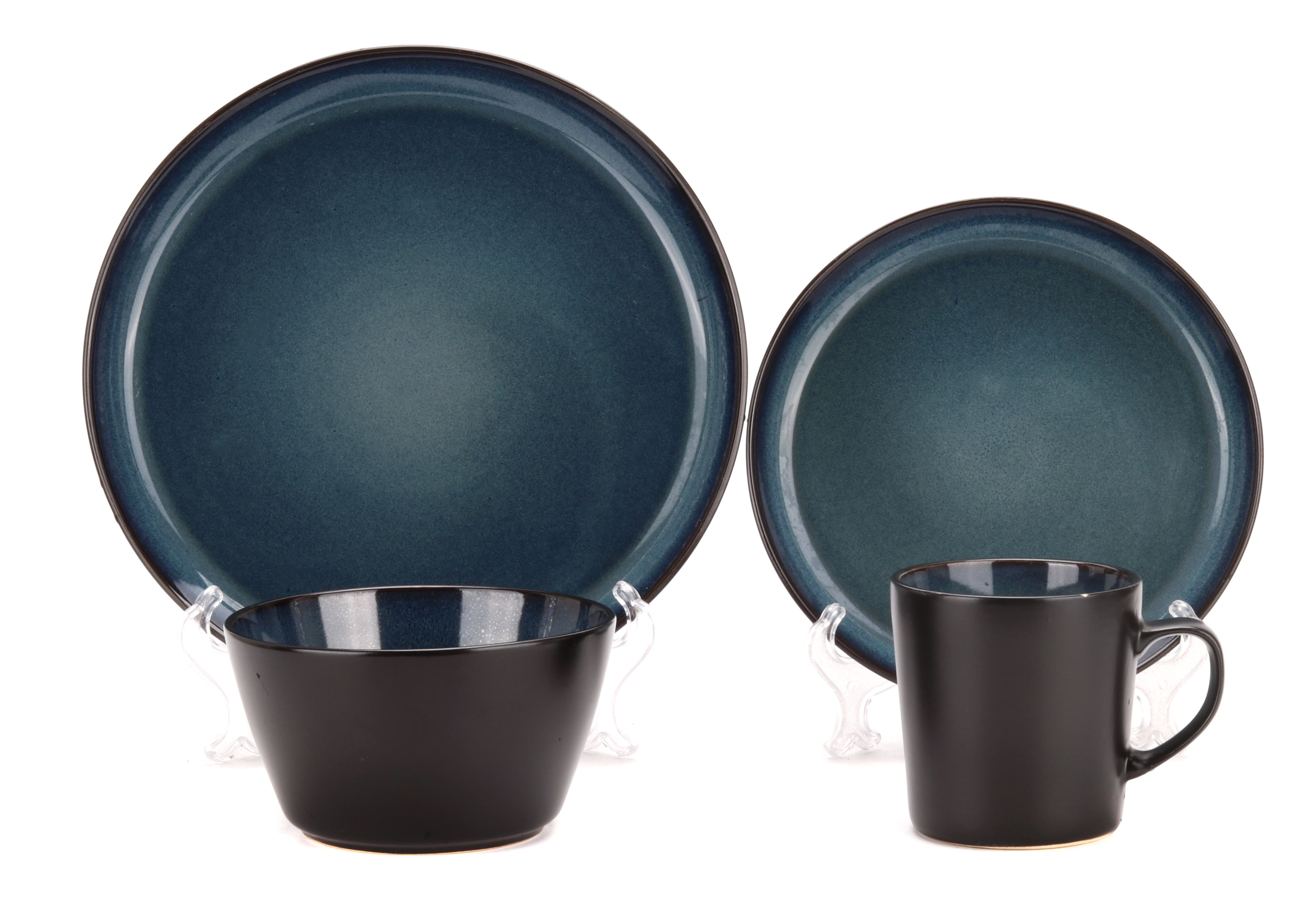 Stock stoneware dinner set