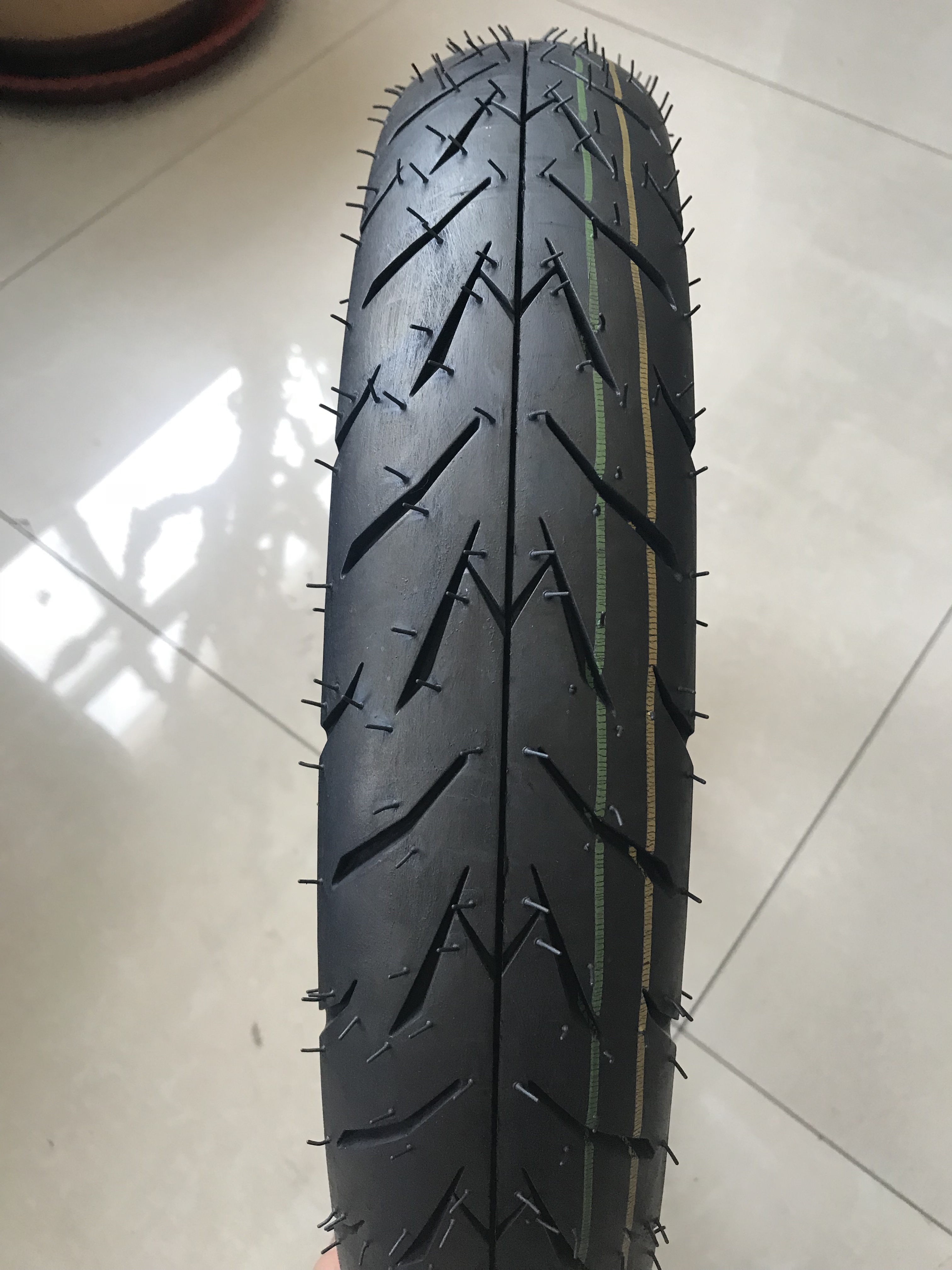 motorcycle tyre