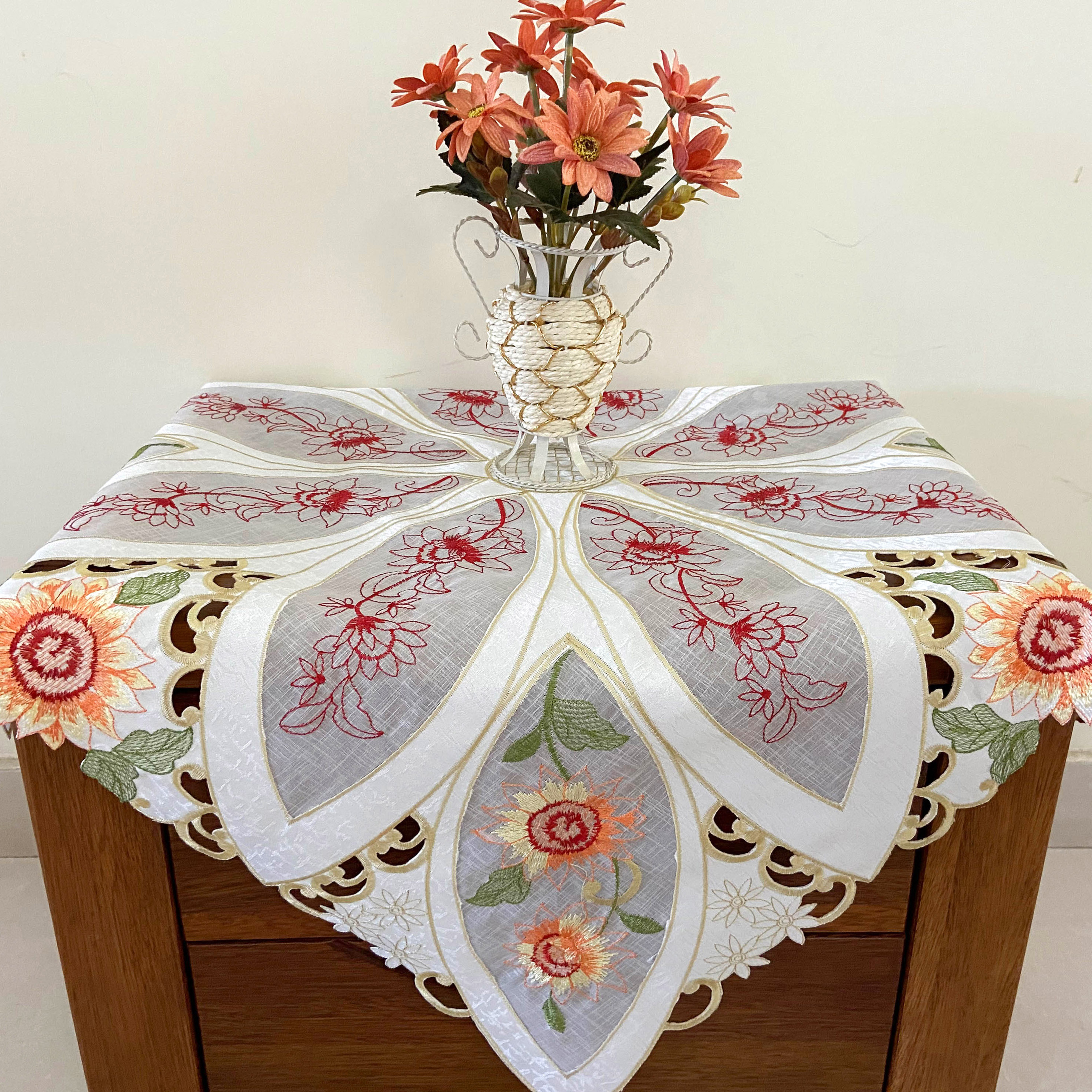 Table cloth