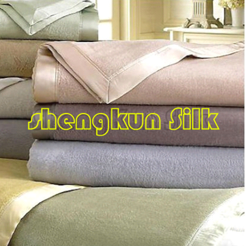 Natural 100% Silk Oversized Super Soft Plush Blanket / Throw in Solid Color Oeko-Tex 100