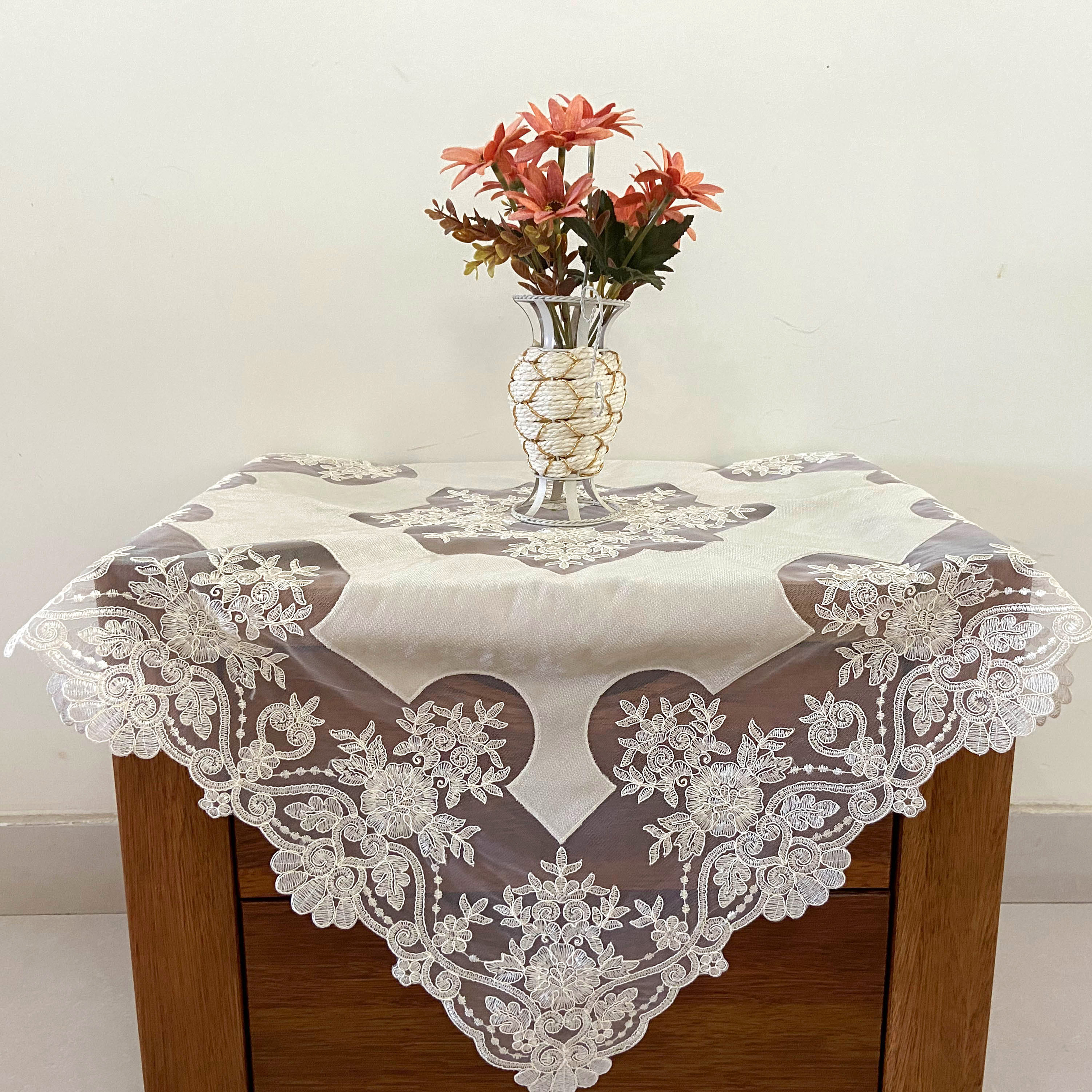 Table cloth