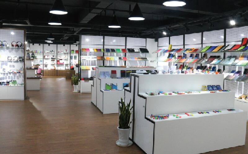 Ningbo Yulong Import and Export Co., Ltd. – other gifts and premiums 3