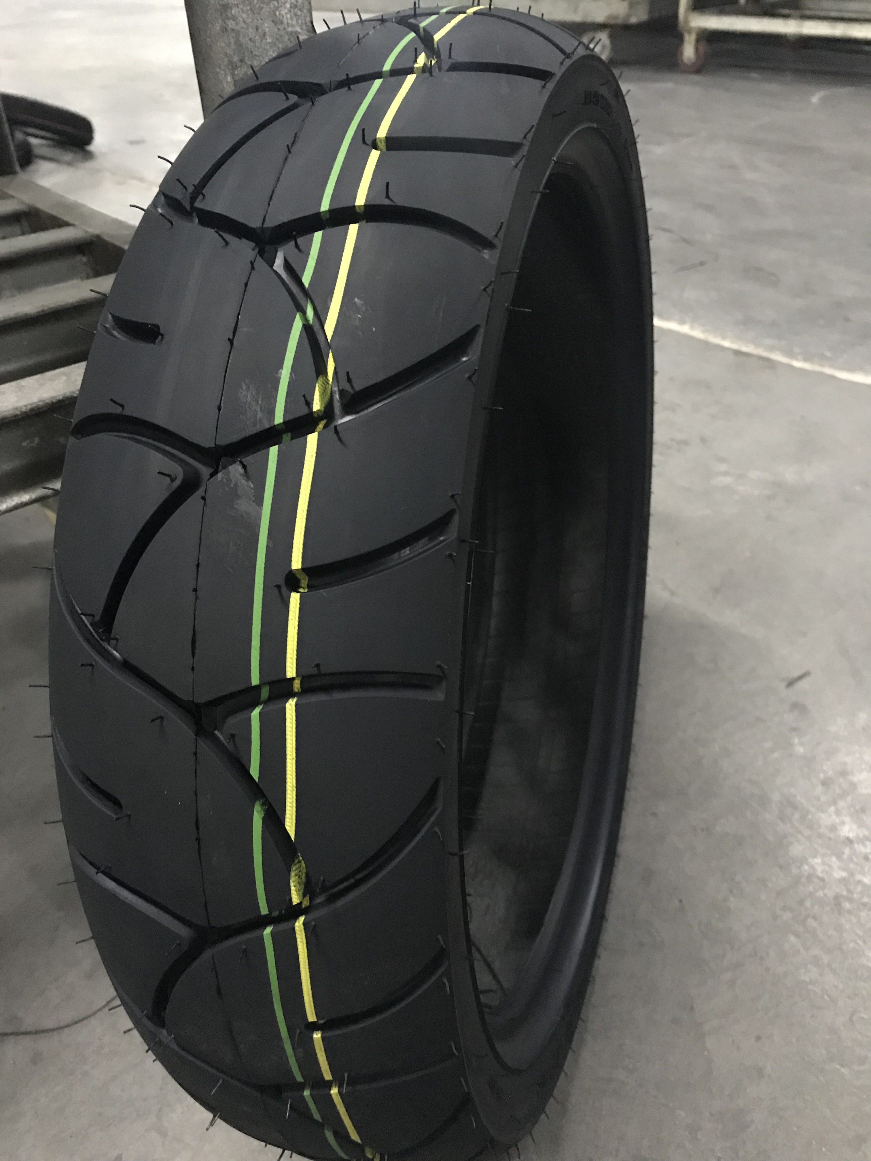 motorcycle tyre
