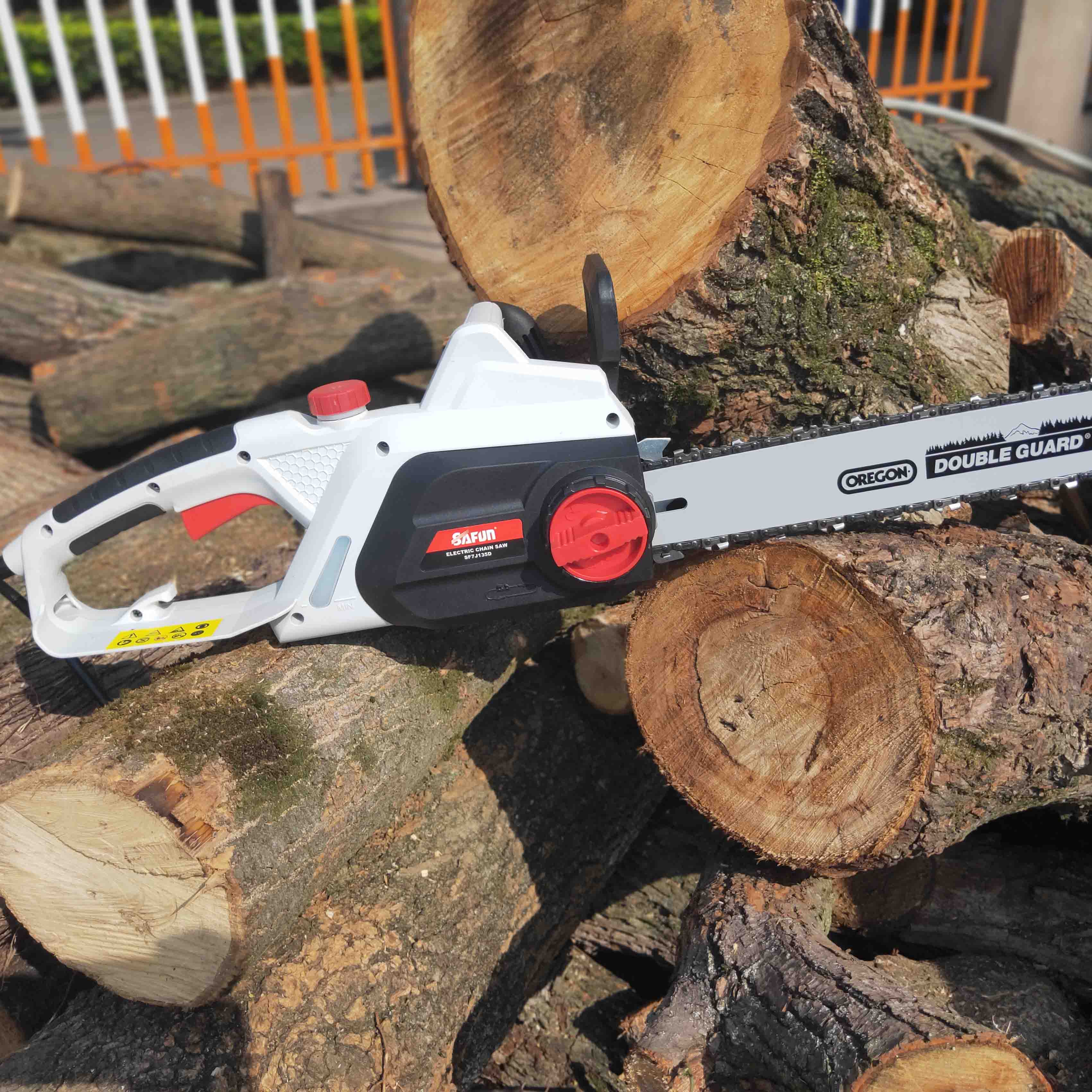Electric Chain Saw
