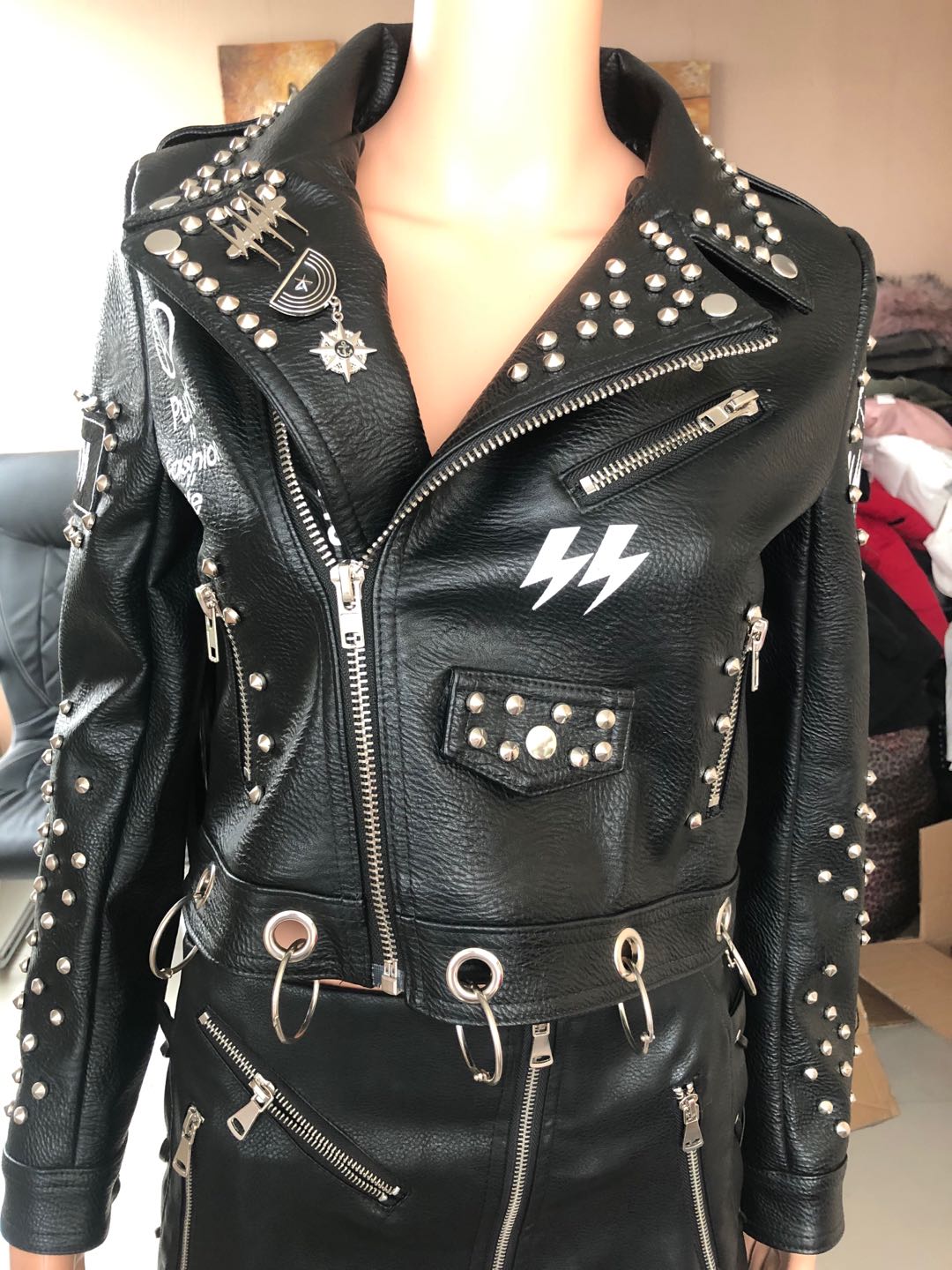 Ladies Print Embroidered With Studs Pu Jacket