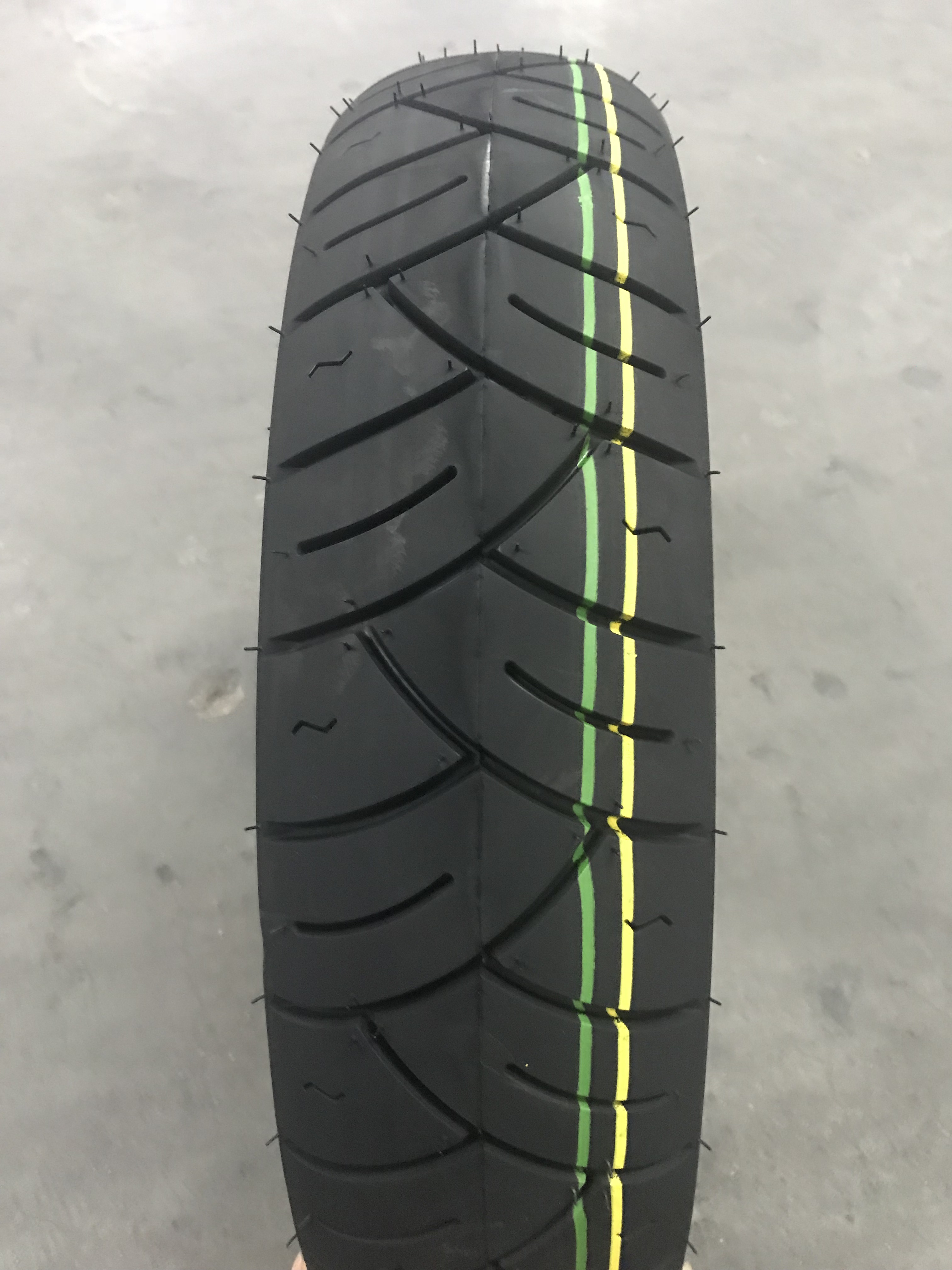 motorcycle tyre