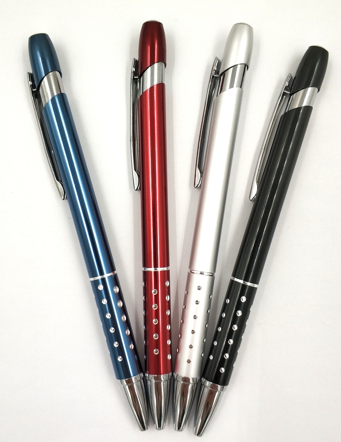 Metal ballpoint pen