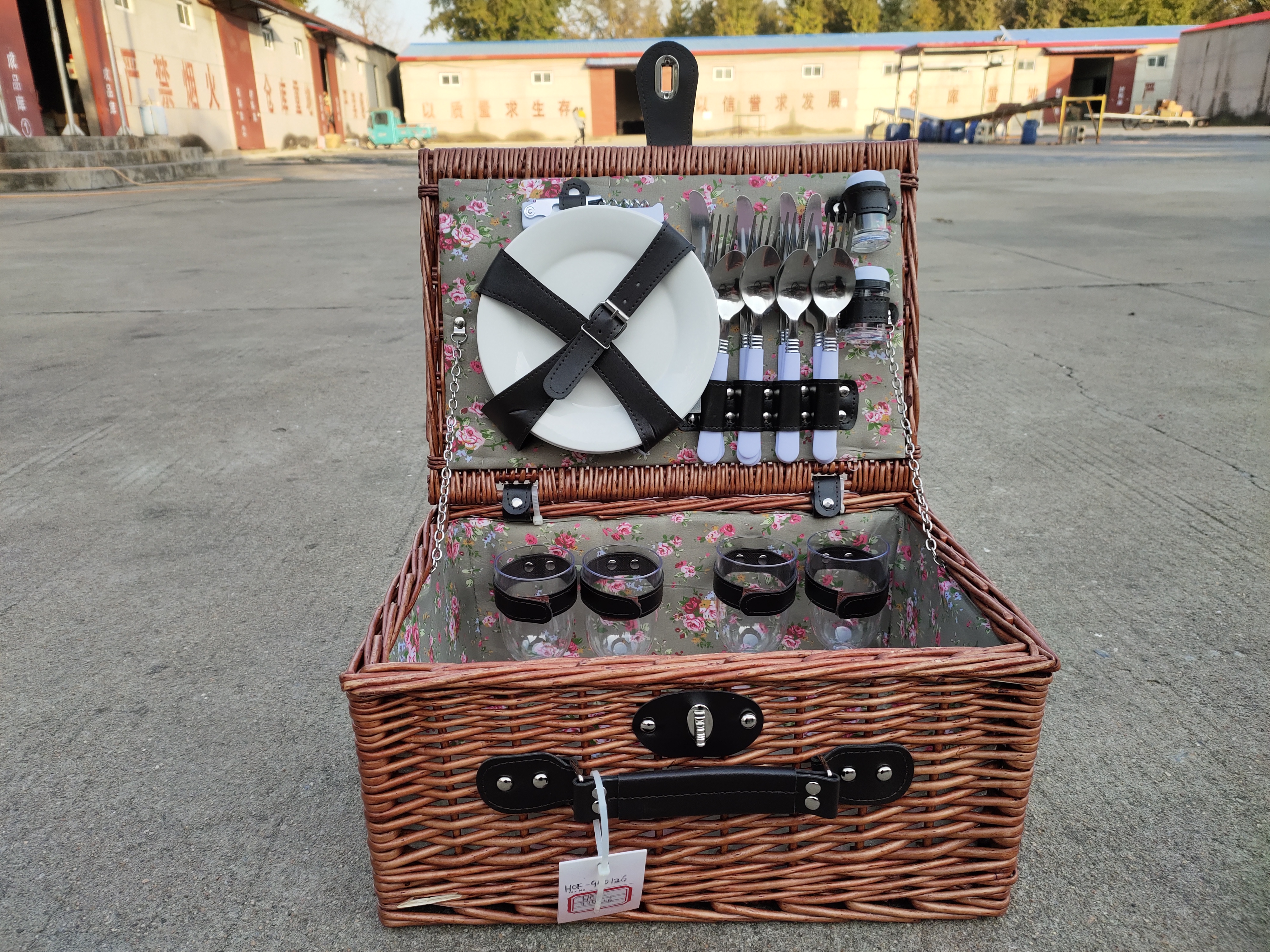 LANLING HANQING ARTS & CRAFTS CO.,LTD – portarretrato 3