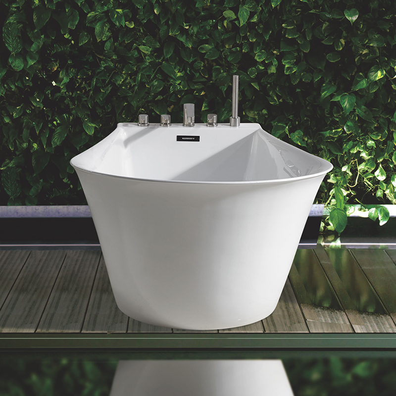 Bathtub