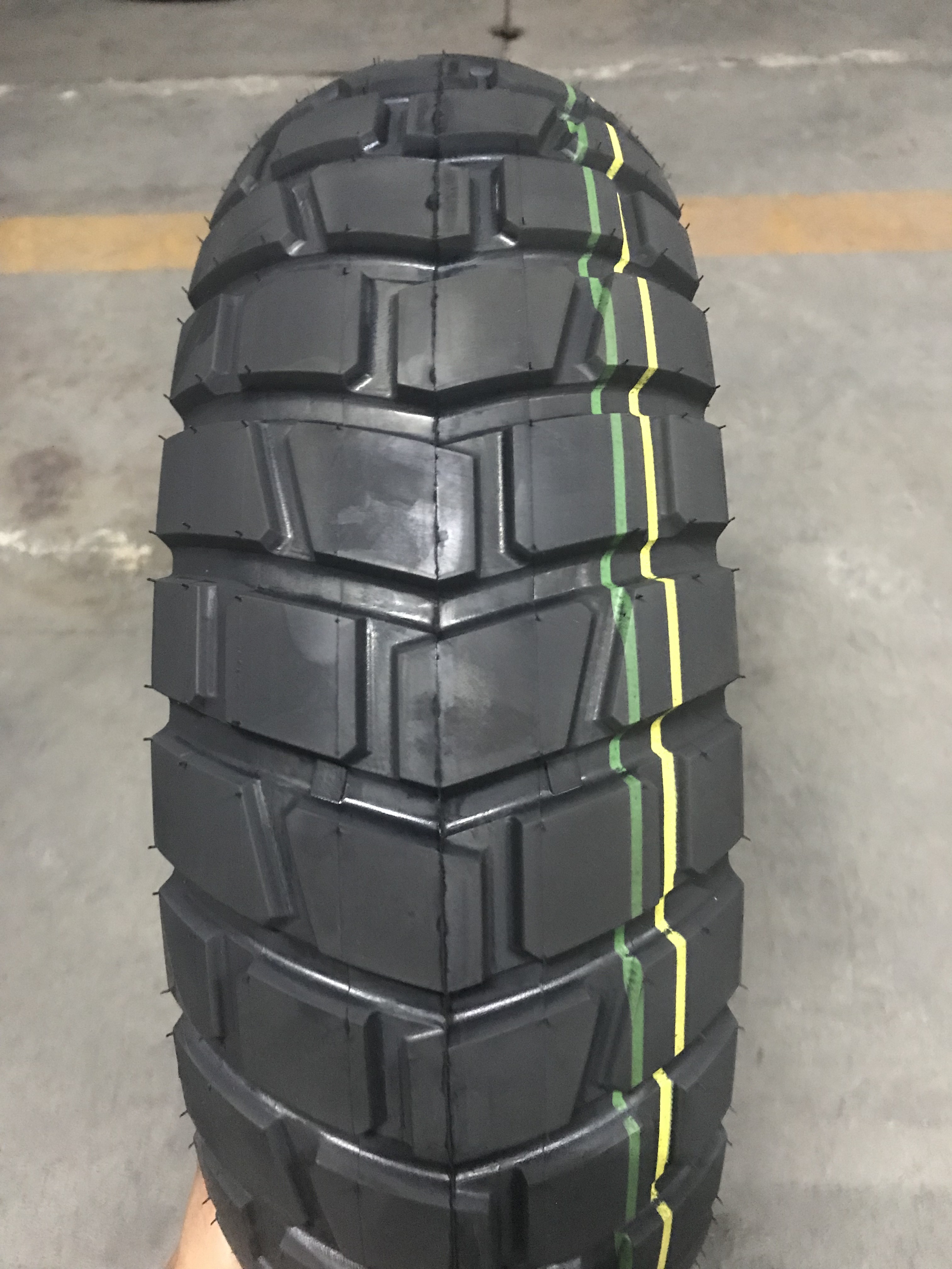 motorcycle tyre
