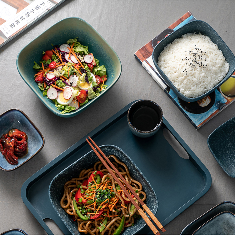 Durable porcelain square bowl with color glazed