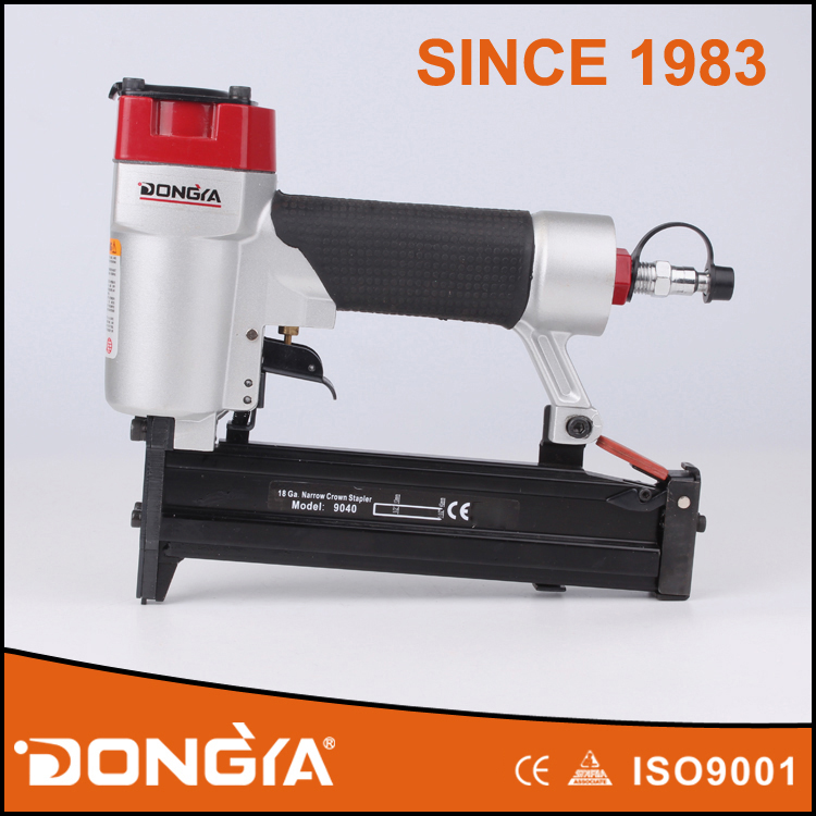 Dongya 18 Ga Pneumatic Stapler Gun 9040 with CE