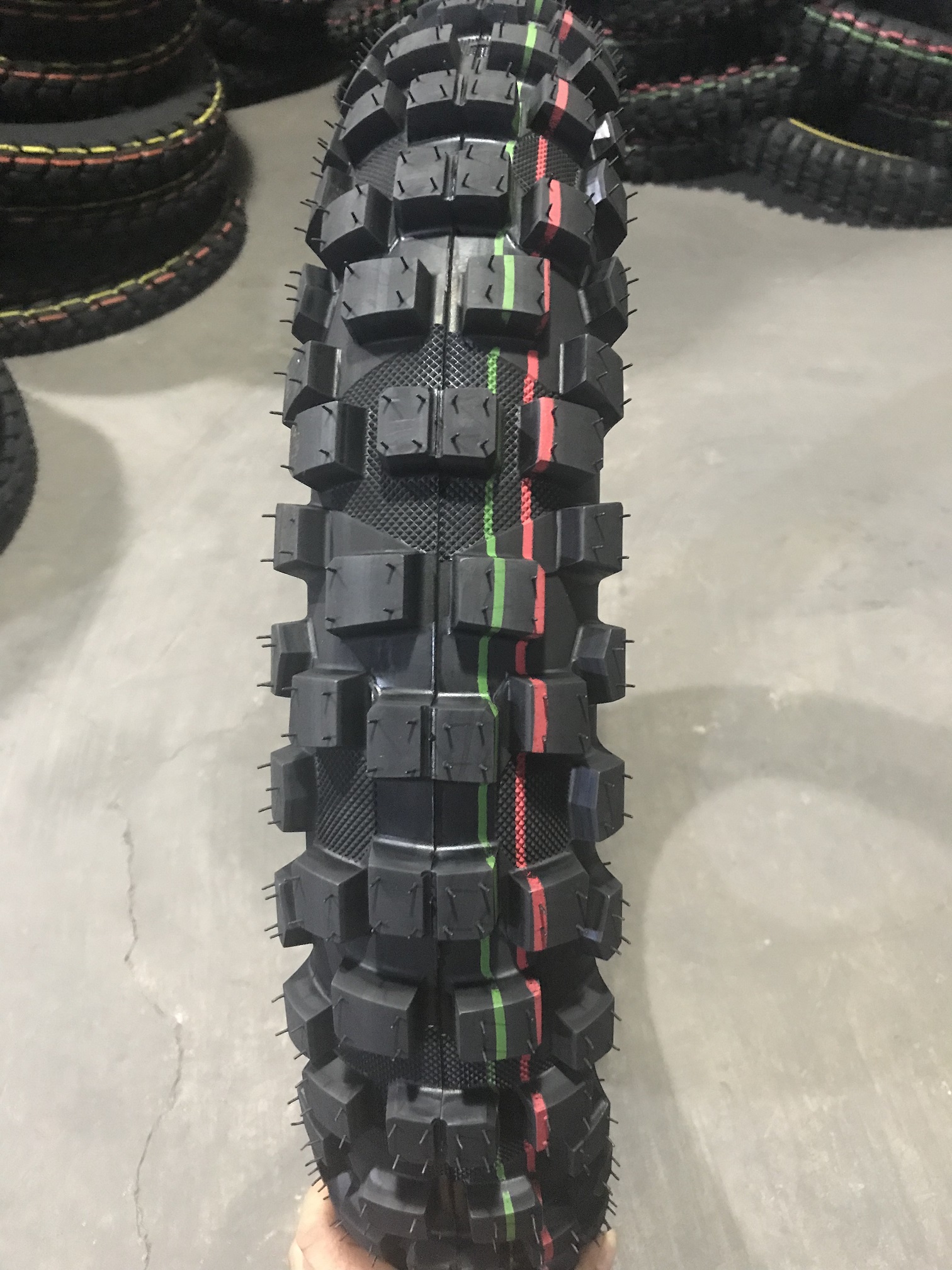 Motorcycle tyre