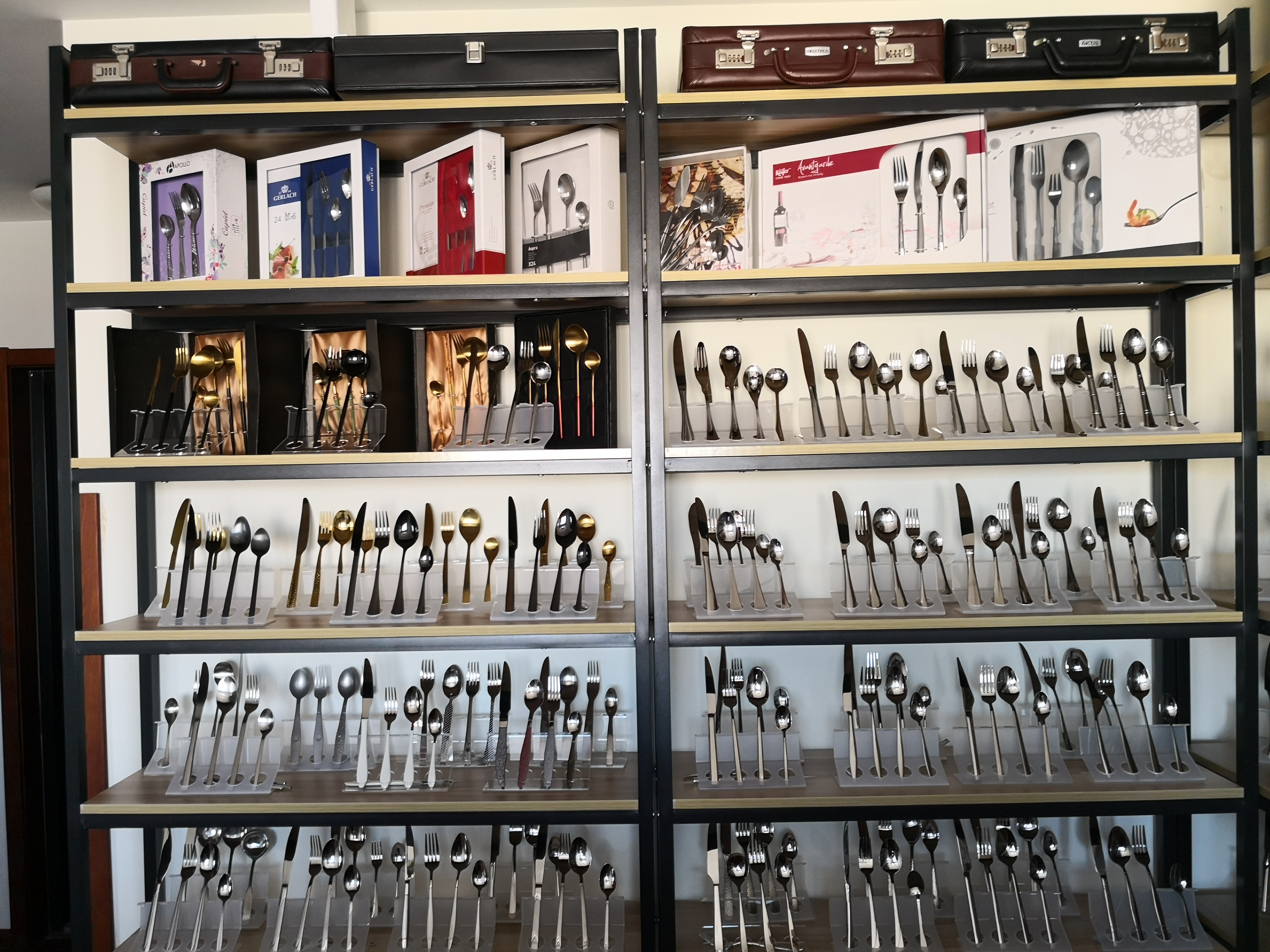 Yongqing Lancheng Tableware Co., Ltd. – flatware sets 3