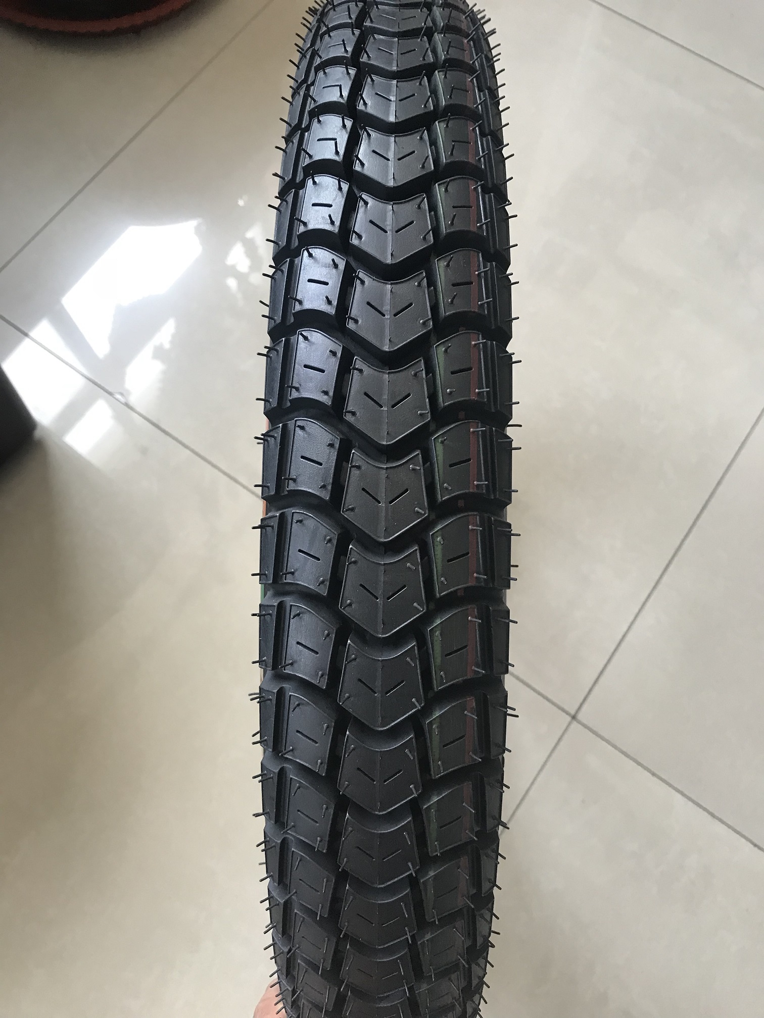 motorcycle tyre