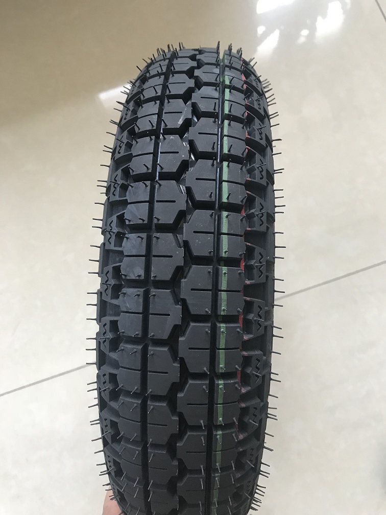 motorcycle tyre