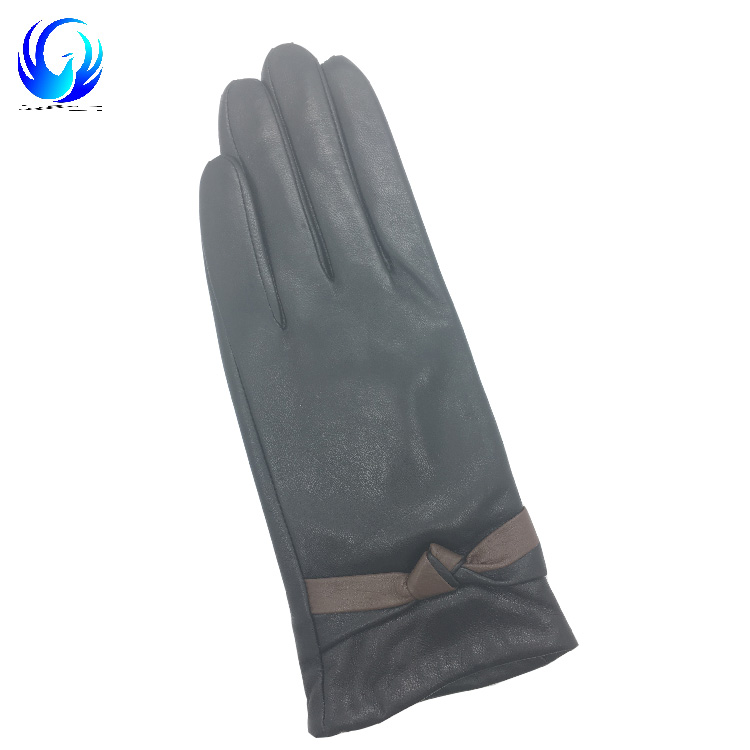 2020 classics women winter wholesale leather gloves touchscreen
