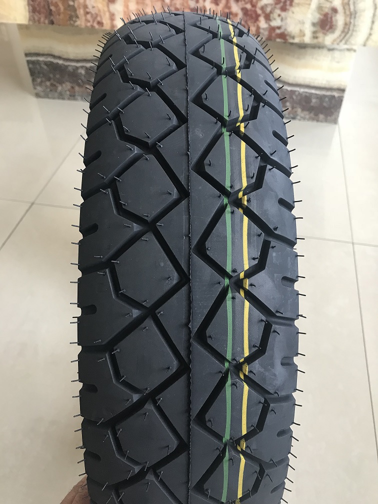Motorcycle tyre